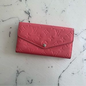 LOUIS VUITTON SARAH WALLET